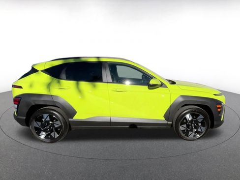 Used 2025 Hyundai Kona SEL image 16