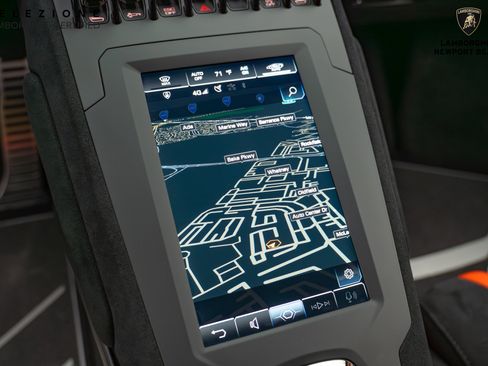 Used 2022 Lamborghini Huracan STO image 32