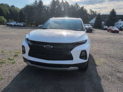 Used 2021 Chevrolet Blazer LT w/ Redline Edition AWD/4WD image 2