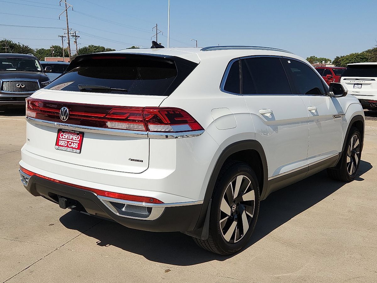 Used 2024 Volkswagen Atlas Cross Sport SEL AWD/4WD image 3