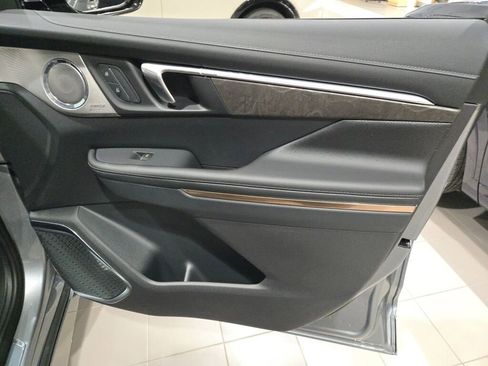 New 2026 Buick Enclave Avenir w/ Super Cruise Package image 5