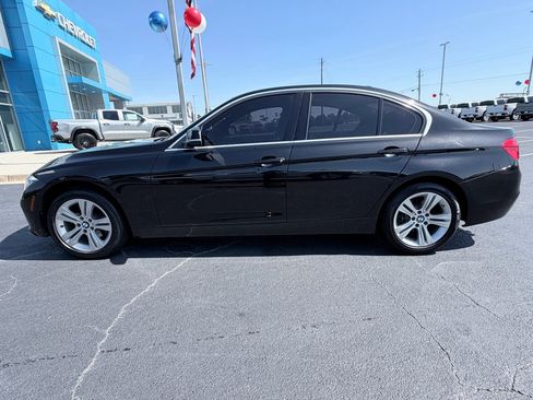 Used 2017 BMW 330i Sedan RWD image 5