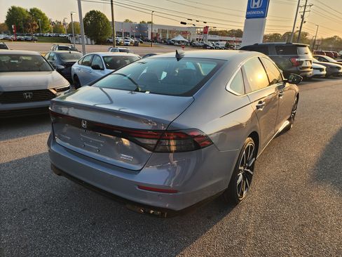 New 2026 Honda Accord Touring image 4