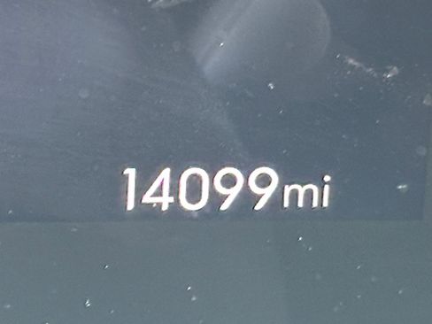 Used 2025 Buick Envista Sport Touring image 34