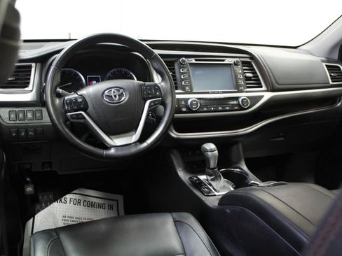 Used 2017 Toyota Highlander Limited Platinum w/ Protection Package #3 AWD/4WD image 7