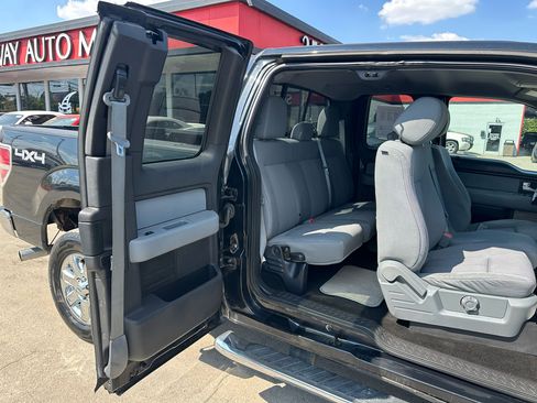Used 2014 Ford F150 XLT w/ Equipment Group 302A Luxury image 11