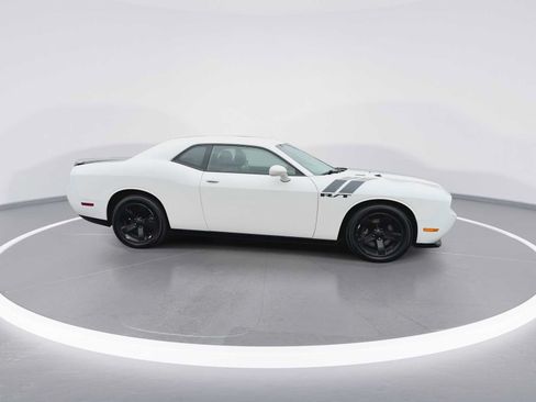 Used 2013 Dodge Challenger R/T Plus RWD image 9