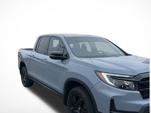 Used 2024 Honda Ridgeline Black Edition image 11