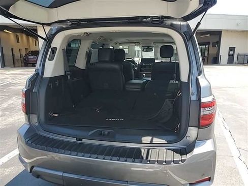 Used 2023 Nissan Armada SL w/ Captain's Chairs Package RWD image 17