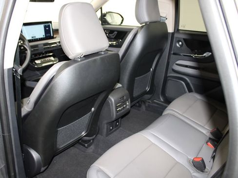 New 2026 Lincoln Corsair Reserve image 26