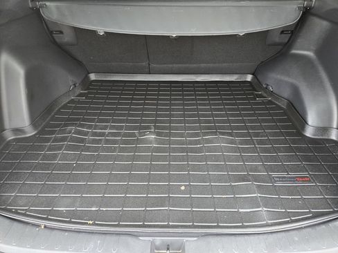 Used 2023 Toyota RAV4 XSE AWD/4WD image 32