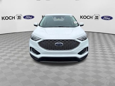 Used 2023 Ford Edge SEL AWD/4WD image 2