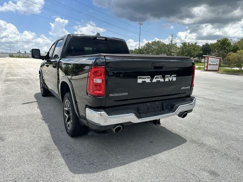 Used 2025 RAM 1500 Laramie w/ Advanced Safety Group II AWD/4WD image 12