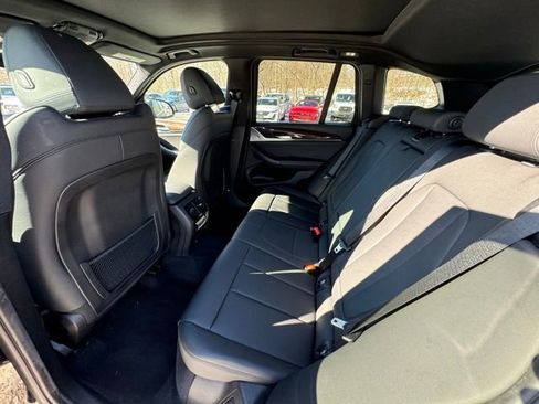 Used 2019 BMW X3 xDrive30i image 16
