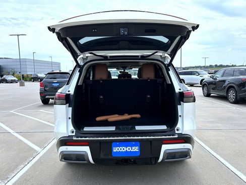 Certified 2023 INFINITI QX60 Sensory w/ Vision Package AWD/4WD image 23