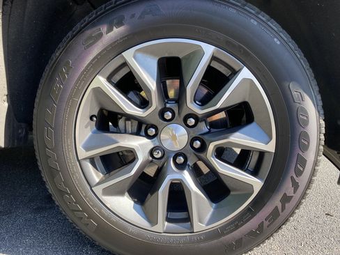Used 2024 Chevrolet Silverado 1500 LT w/ All Star Edition Plus AWD/4WD image 46