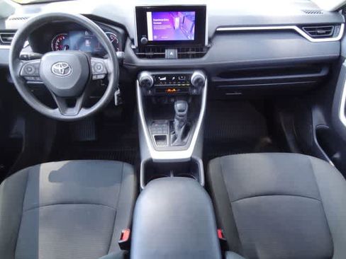 Used 2023 Toyota RAV4 LE AWD/4WD image 11