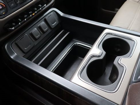 Used 2016 GMC Sierra 3500 Denali w/ Duramax Plus Package image 12