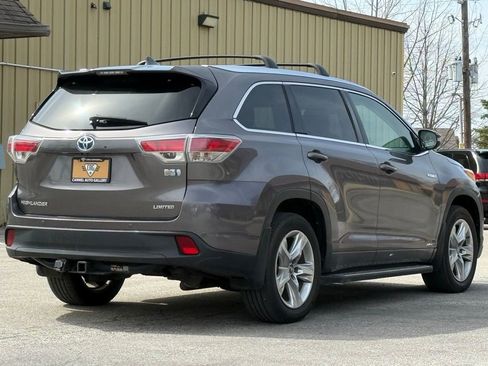 Used 2016 Toyota Highlander Limited Platinum AWD/4WD image 5