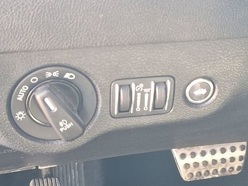 Used 2022 Dodge Charger GT w/ Blacktop Package image 27