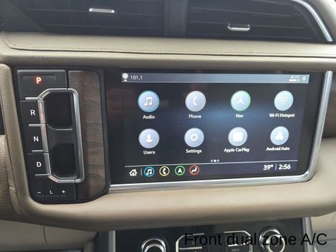 Used 2021 GMC Yukon XL Denali image 16