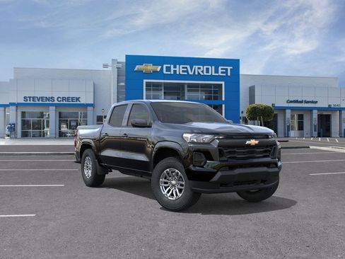 New 2025 Chevrolet Colorado LT image 9