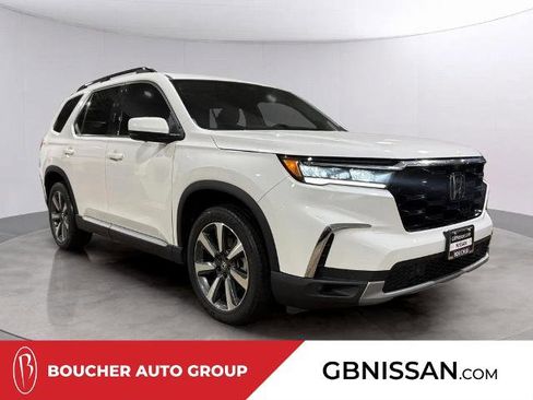 Used 2023 Honda Pilot Elite image 1