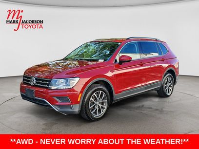 Used 2019 Volkswagen Tiguan SE w/ Panoramic Sunroof Package