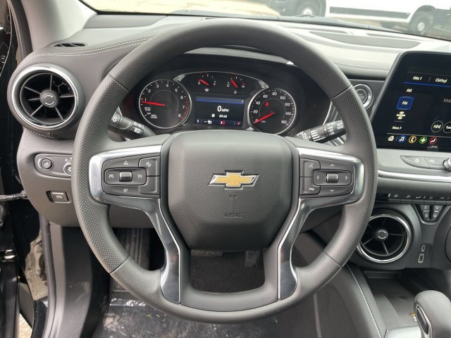 New 2026 Chevrolet Blazer LT w/ Convenience Package FWD image 14