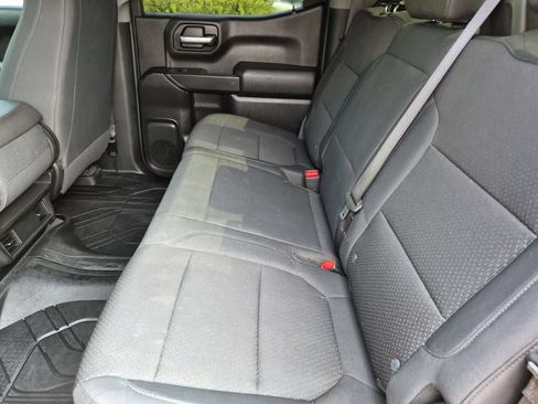 Used 2020 Chevrolet Silverado 1500 Custom w/ Custom Value Package AWD/4WD image 19