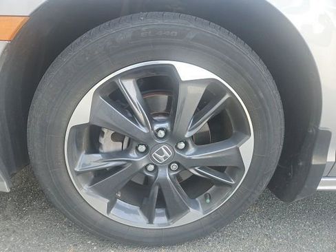 Used 2024 Honda Odyssey Elite image 4