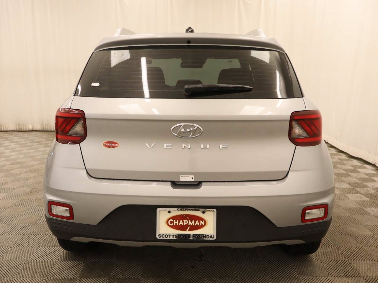 Used 2026 Hyundai Venue SEL FWD image 5