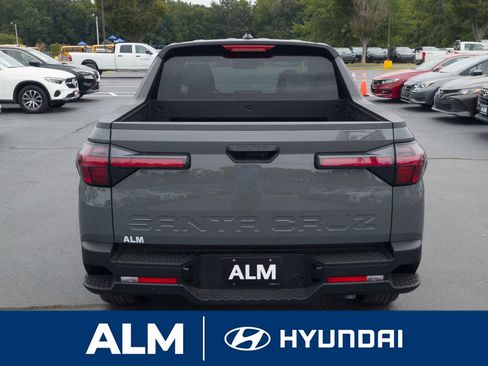 New 2026 Hyundai Santa Cruz SE image 6