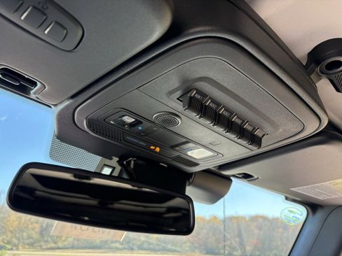 New 2025 Ford Bronco Badlands image 49