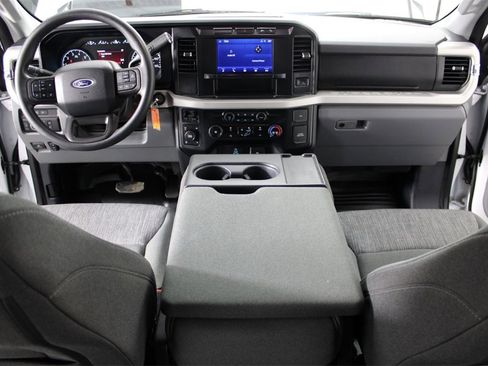 Used 2024 Ford F350 XLT w/ FX4 Off-Road Package image 29