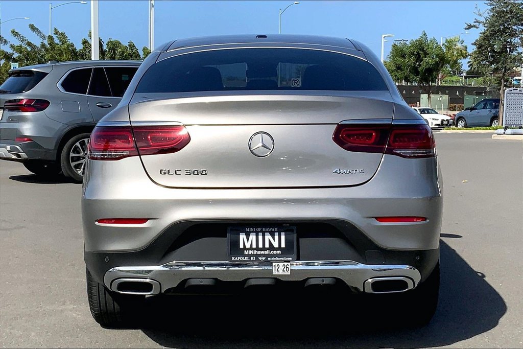 Used 2023 Mercedes-Benz GLC 300 4MATIC Coupe image 4