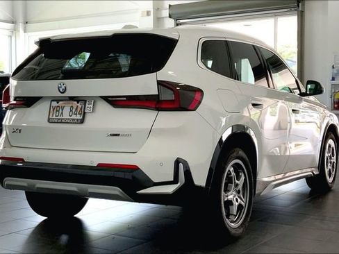 Used 2025 BMW X1 xDrive28i w/ Convenience Package AWD/4WD image 6