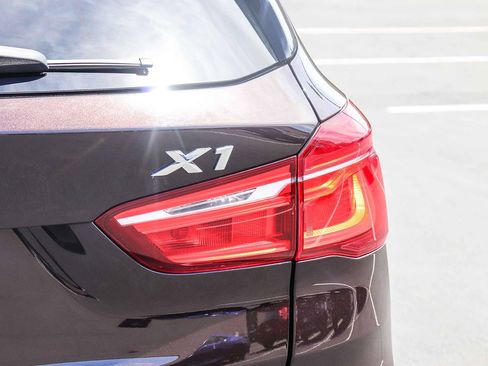 Used 2016 BMW X1 xDrive28i AWD/4WD image 8