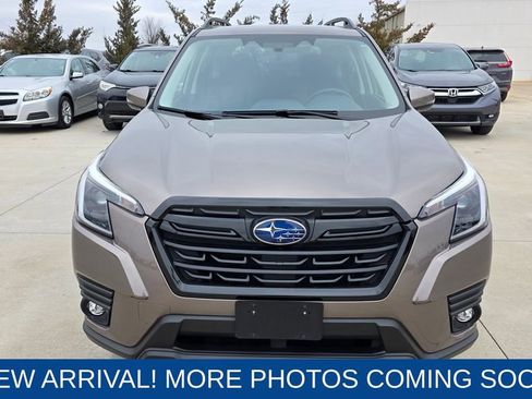 Used 2024 Subaru Forester Limited image 8