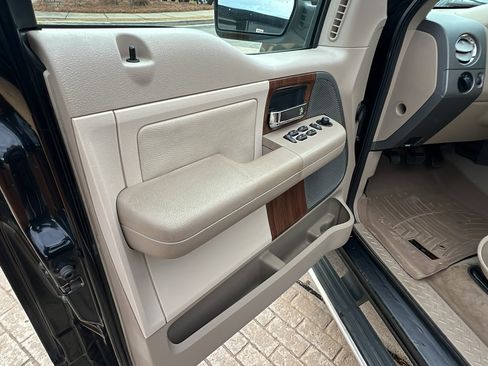 Used 2004 Ford F150 image 14
