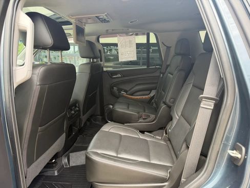 Used 2020 Chevrolet Tahoe Premier AWD/4WD image 36