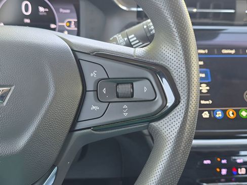 Used 2023 Chevrolet Bolt EUV LT w/ Driver Confidence Package image 18