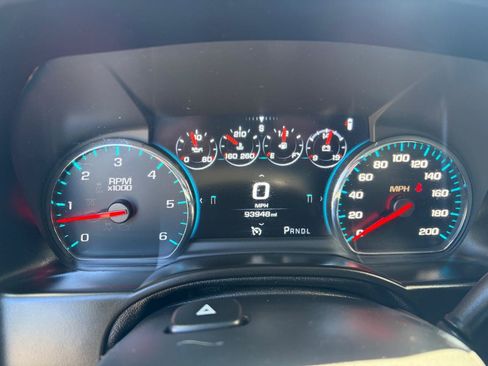 Used 2019 Chevrolet Tahoe Premier w/ RST Edition AWD/4WD image 19