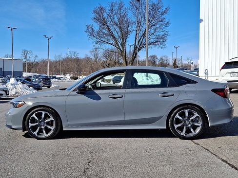 Used 2025 Honda Civic Sport Touring image 8