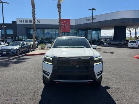 Used 2025 Nissan Frontier Pro-X w/ Pro Convenience Package image 2