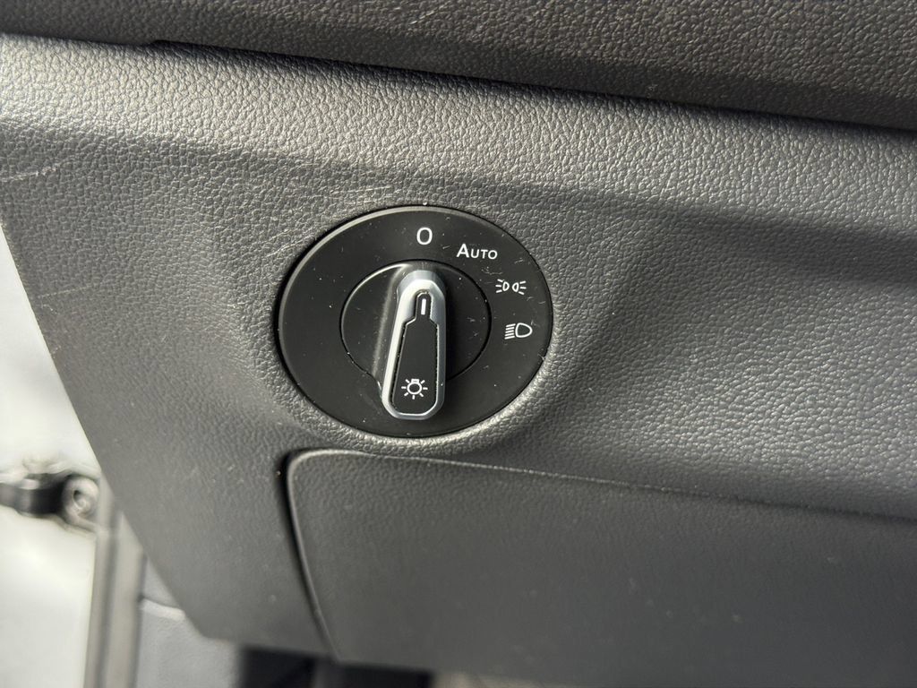 Used 2022 Volkswagen Jetta S FWD image 20