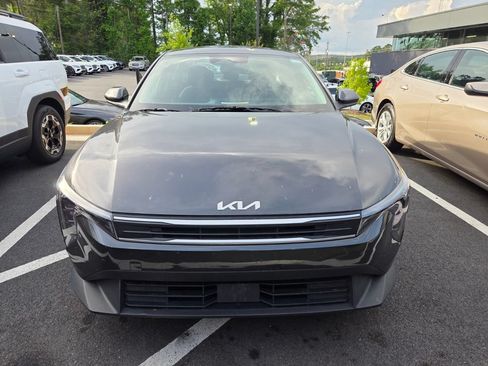 Used 2025 Kia K4 FWD image 2
