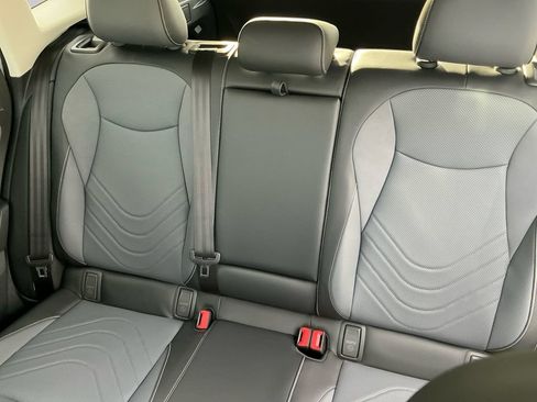 New 2026 Volkswagen Tiguan SE AWD/4WD image 13