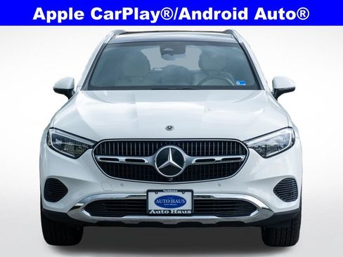 Used 2023 Mercedes-Benz GLC 300 4MATIC w/ Exclusive Trim Package image 11