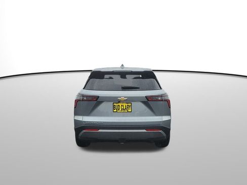 New 2026 Chevrolet Equinox LT w/ Convenience Package II image 24